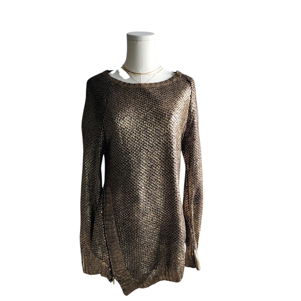 Romeo‎ & Juliet Couture Metallic Gold Sweater